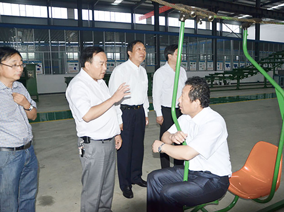 中國煤炭機(jī)械工業(yè)協(xié)會理事長張勇蒞臨我公司檢查、指導(dǎo)工作